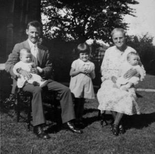 MB-16 - John & Mary Walter - 1933 - with Donald Quanz, Marguerite Quanz standing and Marie Bender who died at 5 months.jpg